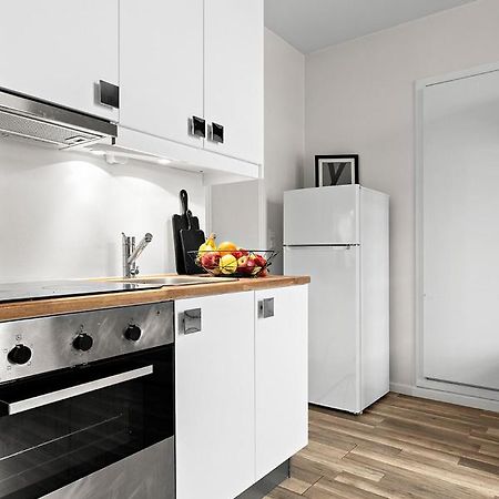 Small, Central And Quiet Studio Apartment In 奥勒松 外观 照片